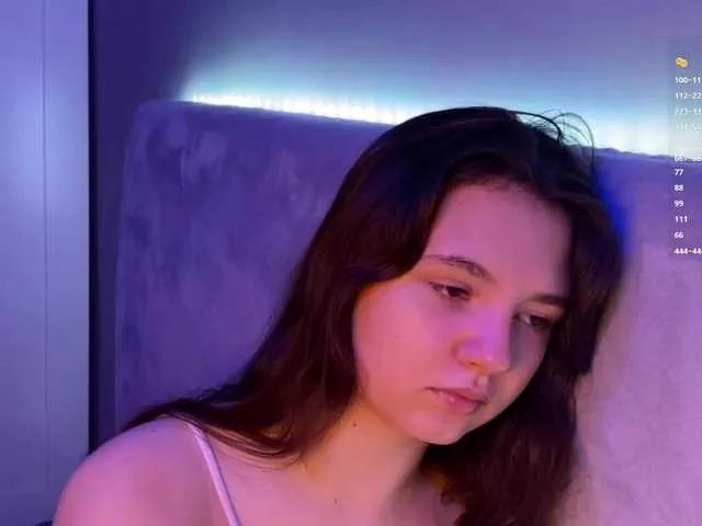 -FoxAlisa- from BongaCams