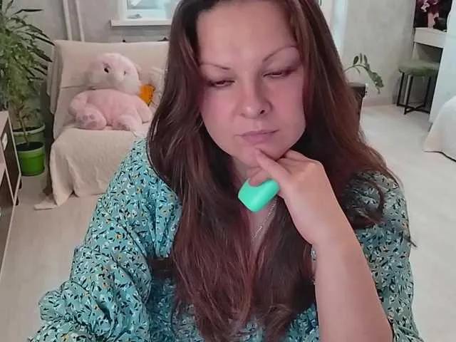 -Tunya- from BongaCams