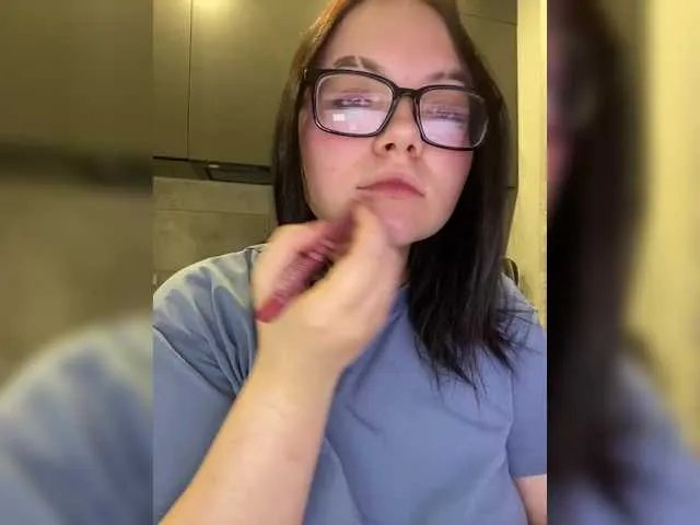 Freechat A1ka on BongaCams