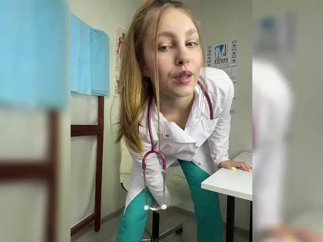 Freechat Adelaida1001 on BongaCams