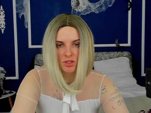 AdelRay from BongaCams