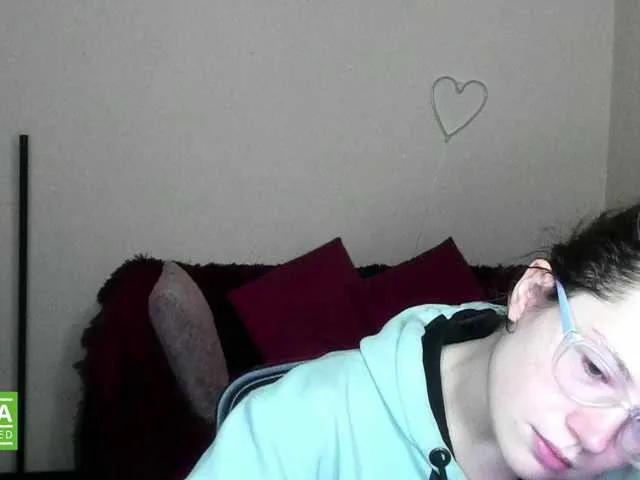 Explore naked stripper Aliciafolow009 Aliciafolow009 from BongaCams