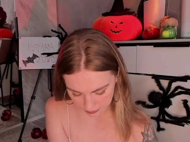 Masturbate to 24 years old AlisaClark from BongaCams AlisaClark from BongaCams