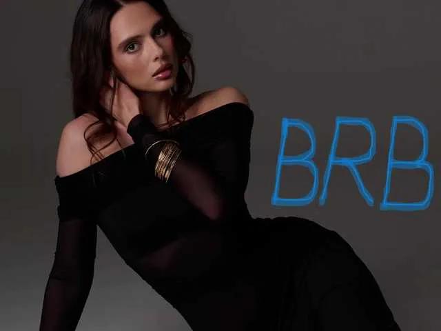 Freechat Allla on BongaCams