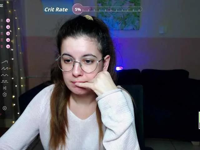 AminaBeatris13 from BongaCams