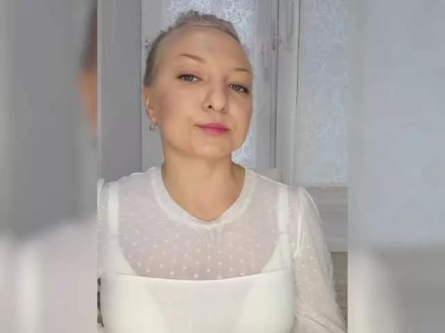 Anesteishen on BongaCams 