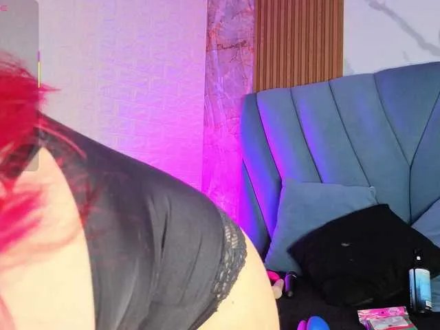 Freechat angel-red on BongaCams