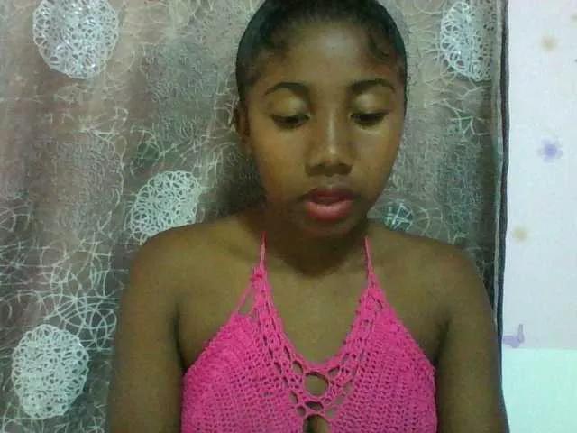 Annah21 on BongaCams 