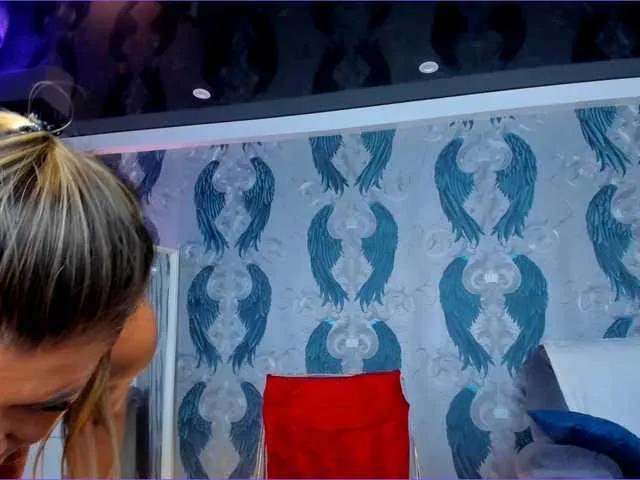 anneswhite on BongaCams 