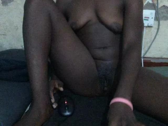 Birdie-girl on BongaCams 