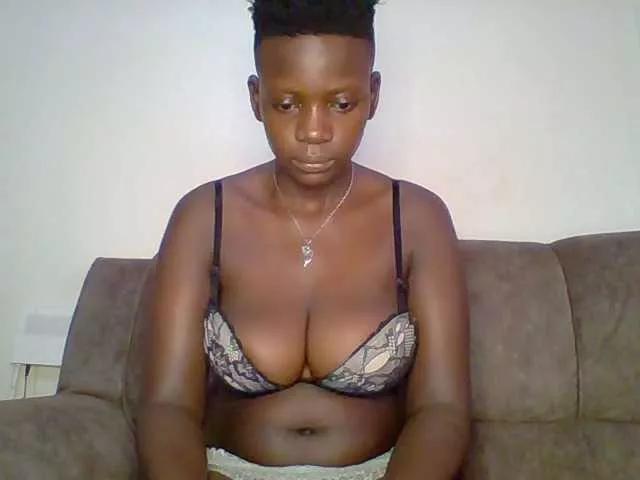 bustybliss on BongaCams 