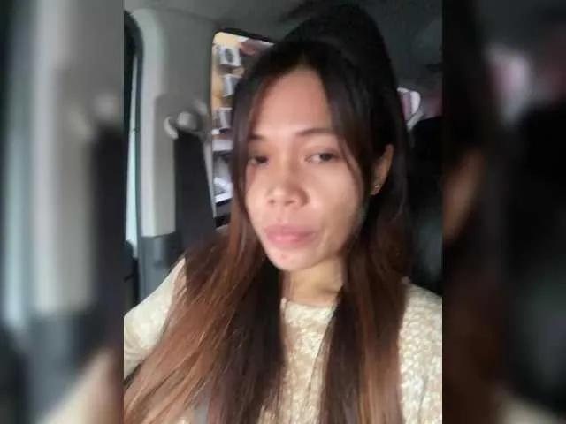 Freechat candicelovee on BongaCams