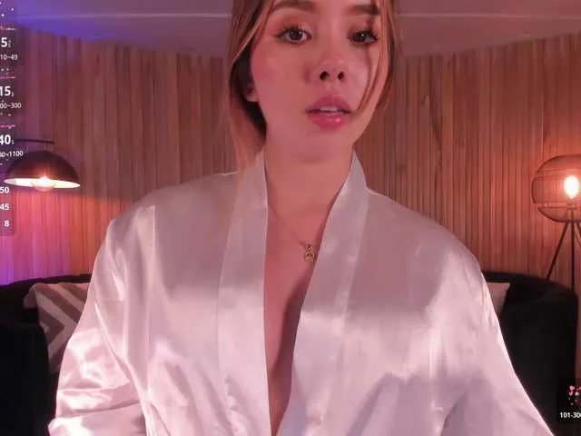 Freechat CarolineGrace on BongaCams