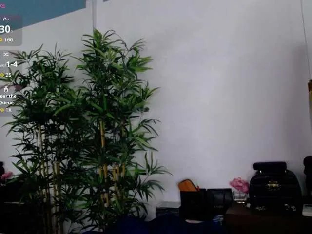 CreamyInk on BongaCams