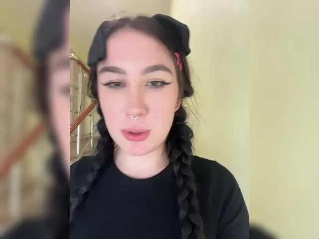 Try 18 years old CurvyWoman- from BongaCams CurvyWoman- from BongaCams