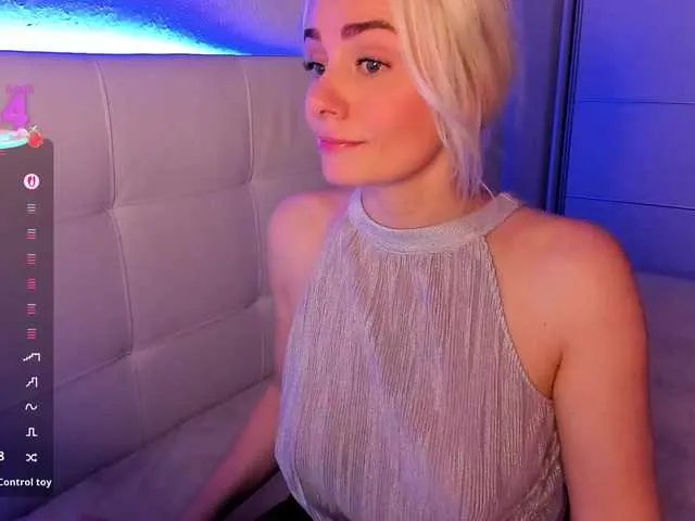 Freechat Dashulakiss1 on BongaCams