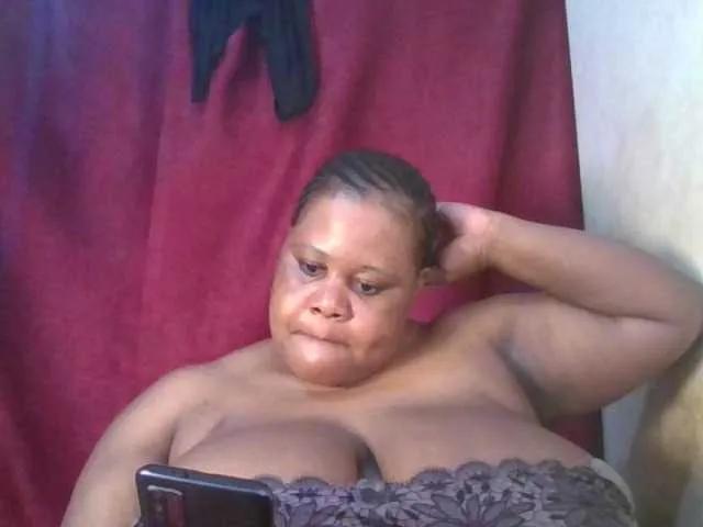 Ebonymagixs from BongaCams