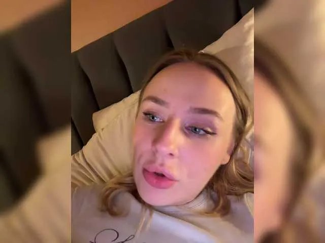 Freechat elegantbabe on BongaCams