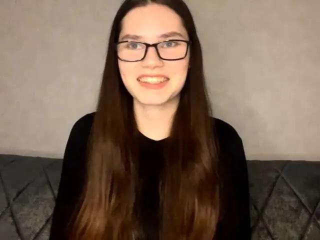 Try amazing stripper ElinOroz ElinOroz from BongaCams