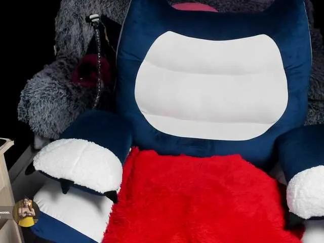 Freechat Emilyjhonson-1 on BongaCams