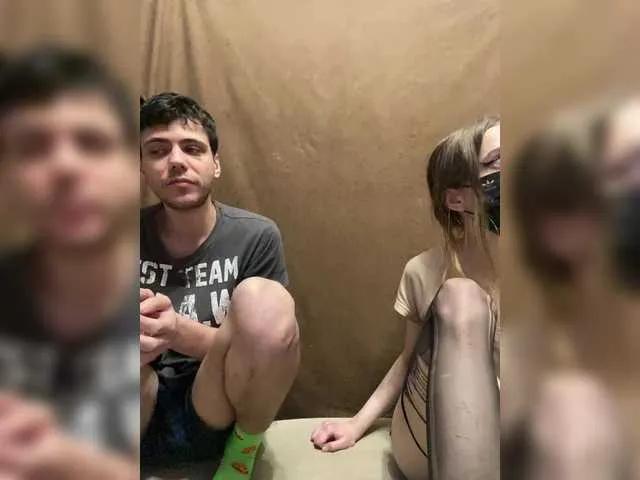 Watch amazing camwhore Emmalove13 Emmalove13 from BongaCams