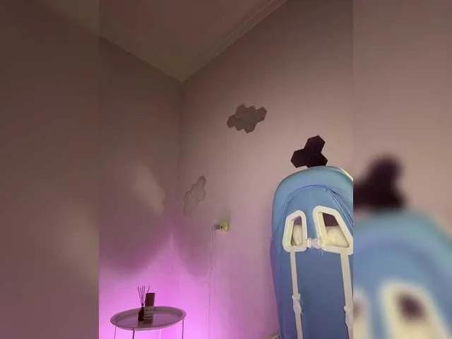 Freechat Enchantix on BongaCams