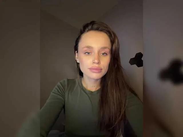 Freechat Enchantix on BongaCams