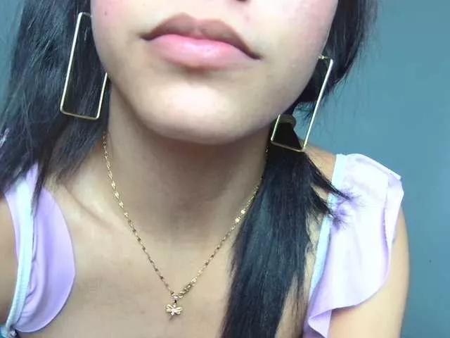 farianachocolatecrememia on BongaCams 