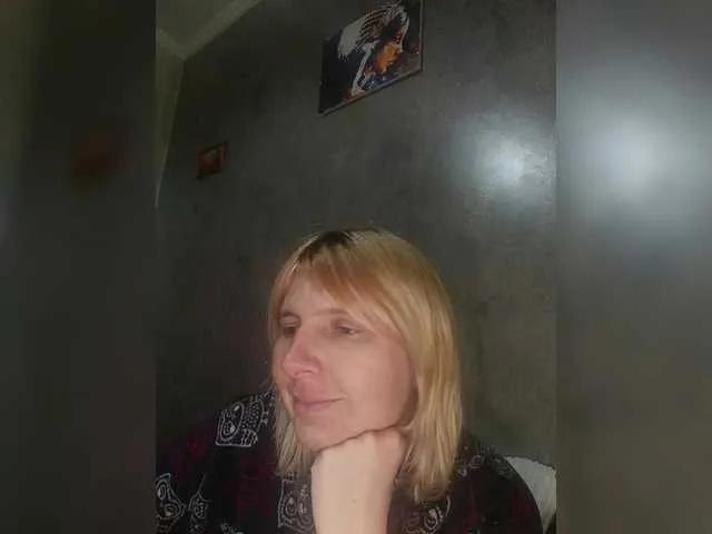 Freechat FlameHost on BongaCams