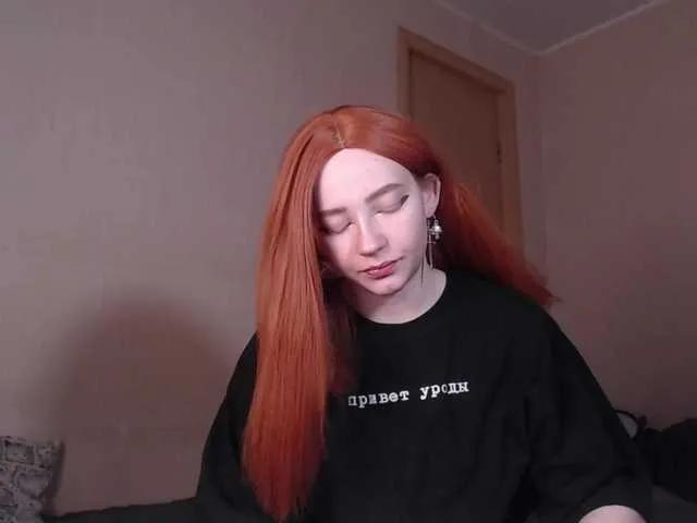 Checkout FlexxyLexy, she wants to masturbate for you FlexxyLexy from BongaCams