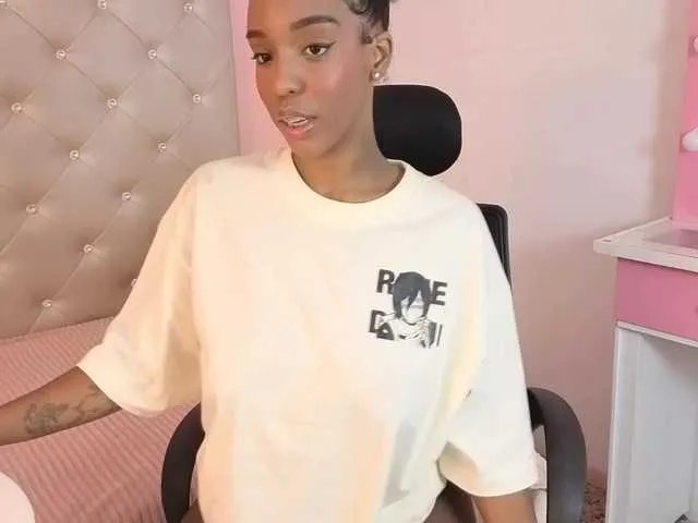 Freechat GeorginaStark on BongaCams