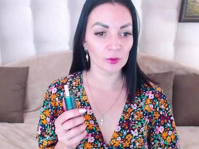 Freechat GessaBelluci on BongaCams