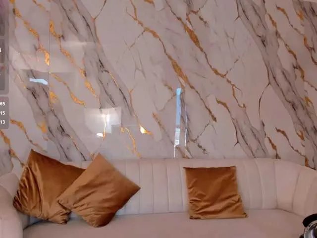 GiaFerrara on BongaCams