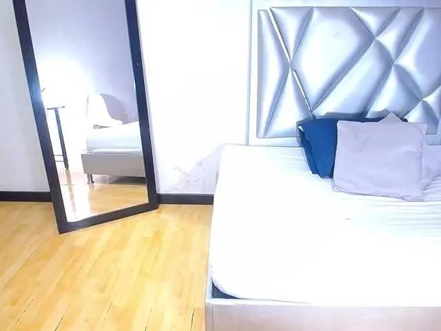 goldenn-ass on BongaCams