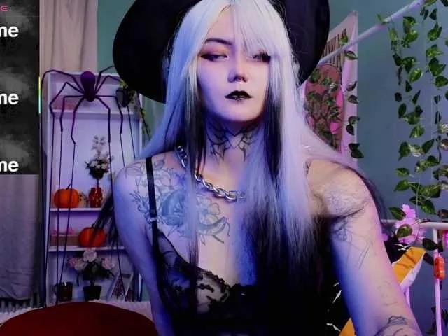 Masturbate to amazing escort GothXRaven GothXRaven from BongaCams