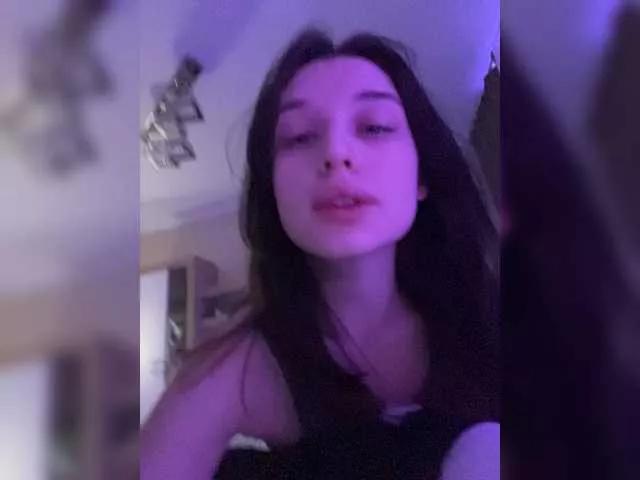 Freechat hor-neyJ0zy on BongaCams