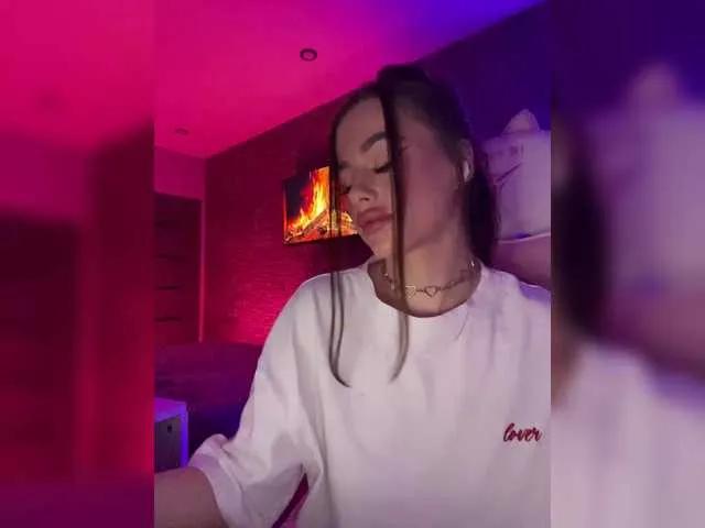 Freechat HotGirlEva on BongaCams