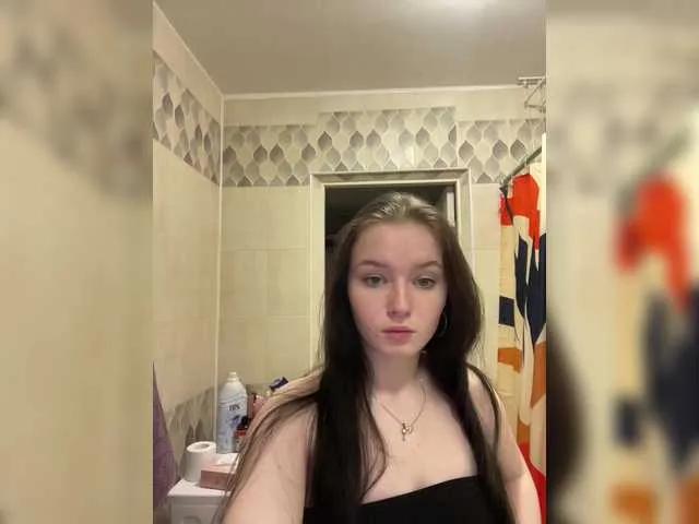 Hotgirrrl from BongaCams