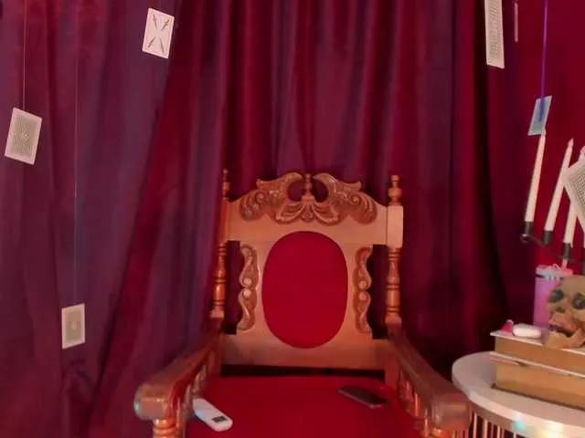 Discover IbizaJacobs, she wants to masturbate for you IbizaJacobs from BongaCams