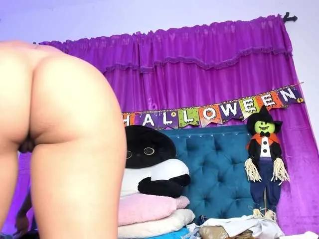 Freechat KishaColins on BongaCams