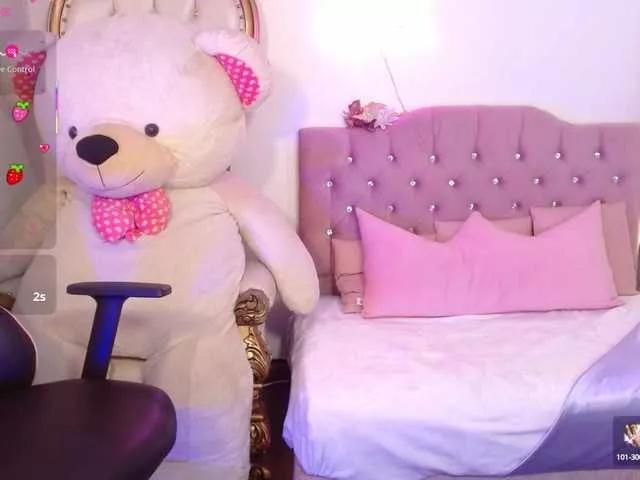 KISSI-TAY on BongaCams 