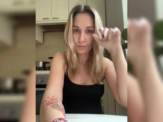 Try BongaCams's Kykyshe4ka kykyshe4ka from BongaCams