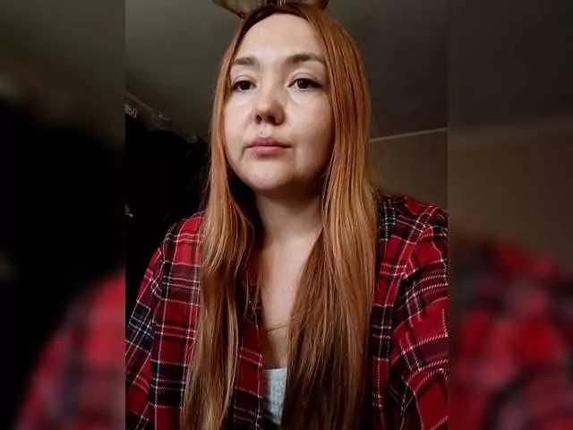 lenavelvet25 on BongaCams 