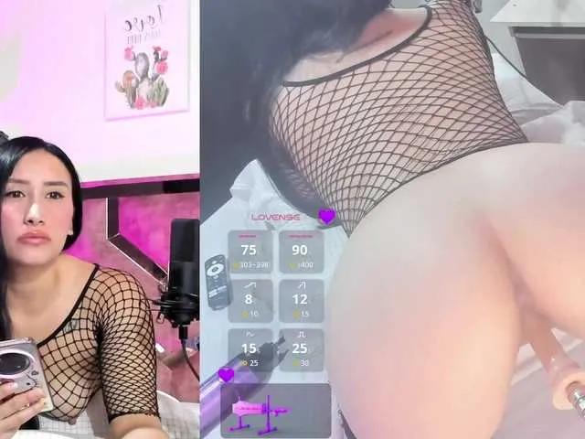 Amazing lilimoon1 from BongaCams lilimoon1 from BongaCams