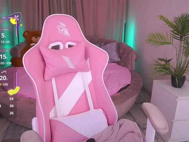 Hot LiluReds from BongaCams LiluReds from BongaCams