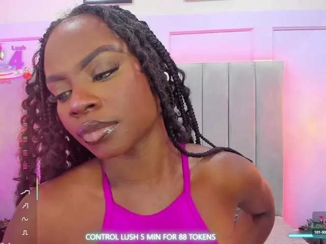 LinsyAdams on BongaCams 