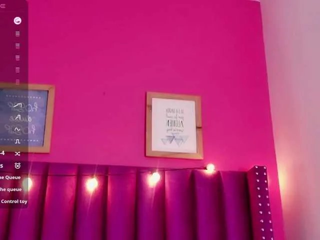 Freechat littlekayla on BongaCams