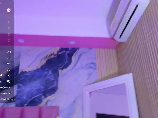 Freechat littlekayla on BongaCams