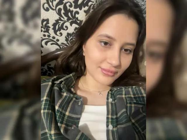 Freechat Llevie on BongaCams