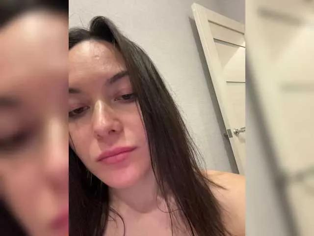 Freechat Love69me on BongaCams